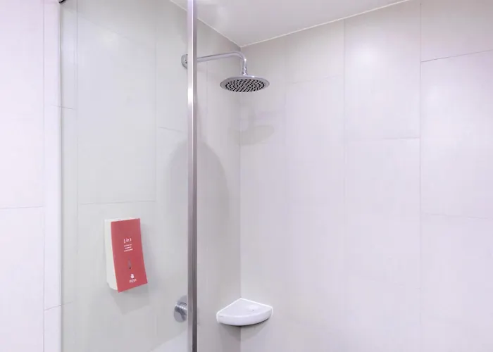 Easy PlanetHatyai Hotel